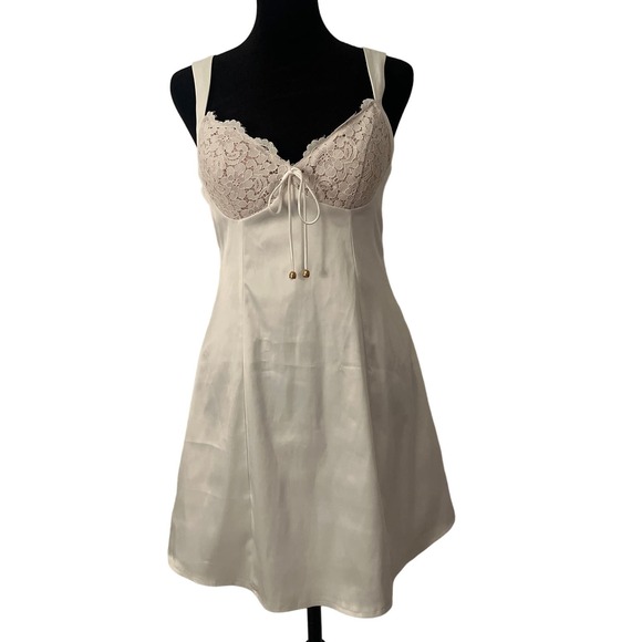 Beautiful Saints & Secrets Cream Slip Dress - M (NWT) - Picture 1 of 5